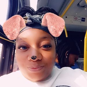 Meet your Posher, Mila